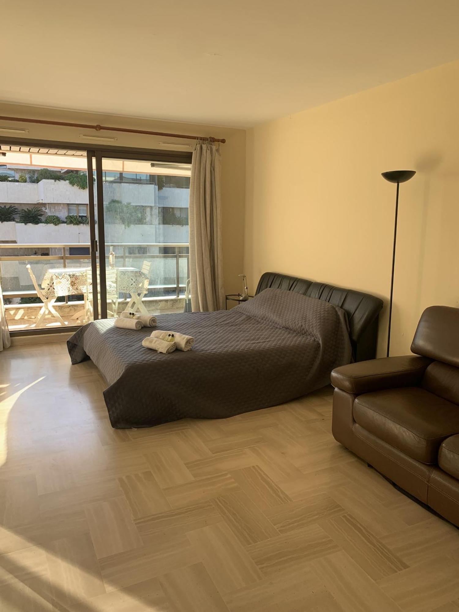 קאן Gray D'Albion Pol519 Studio מראה חיצוני תמונה